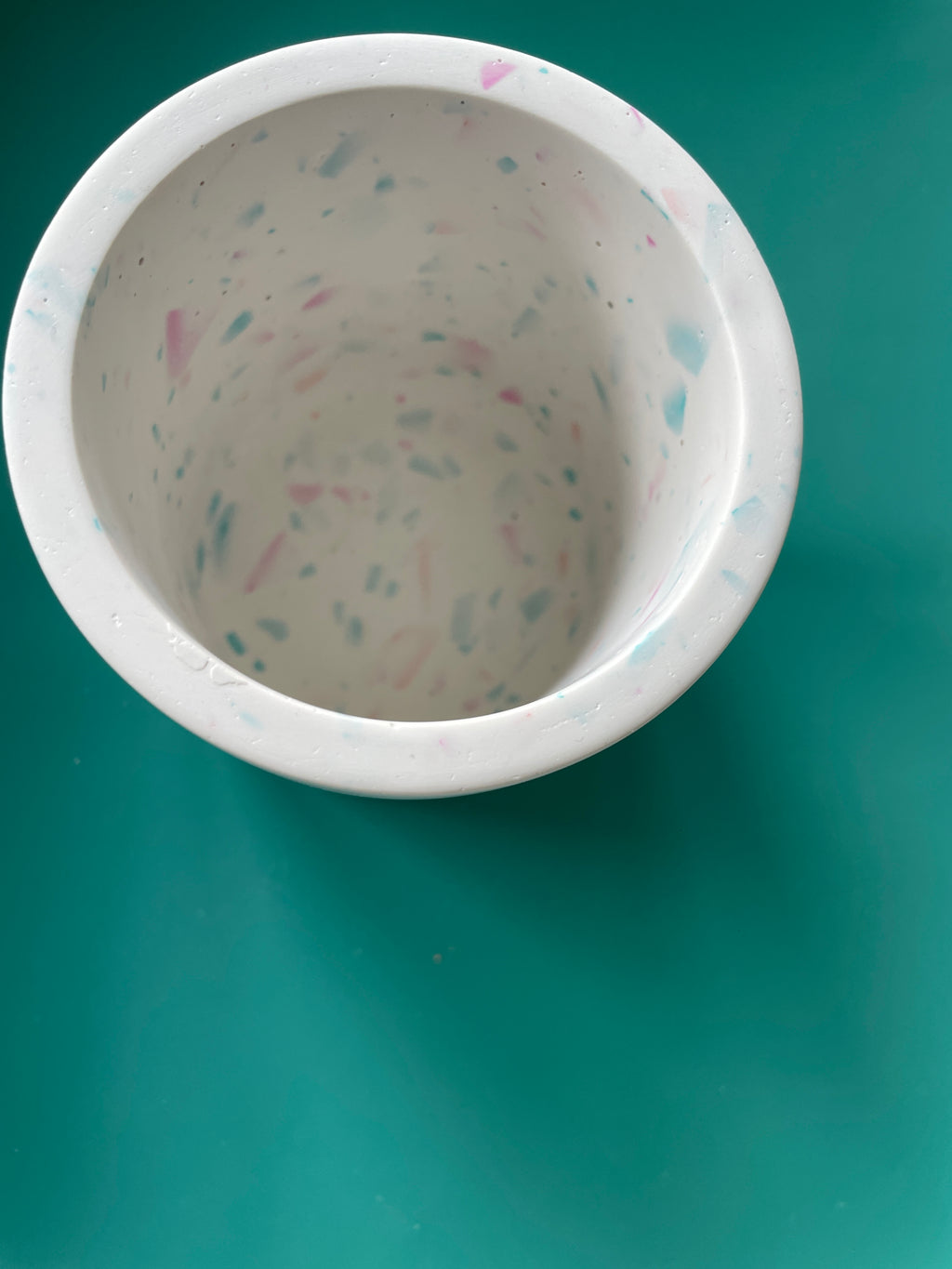 Medium Pot