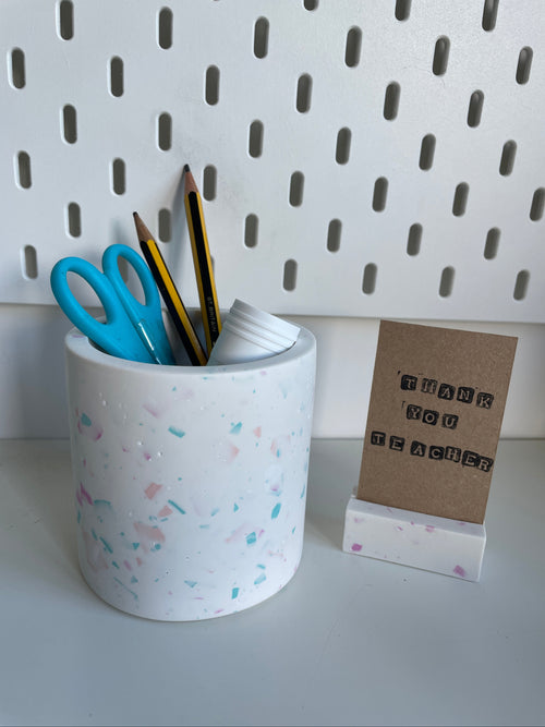 Medium pen pot & matching photo / card holder. Teacher Thank You.
