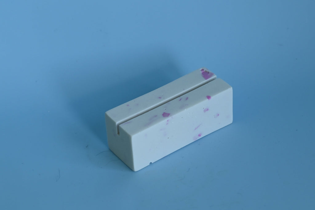 photo holder white and pink