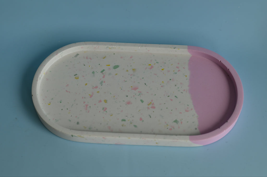 split_block_colour_terazzo_pink_oval_tray